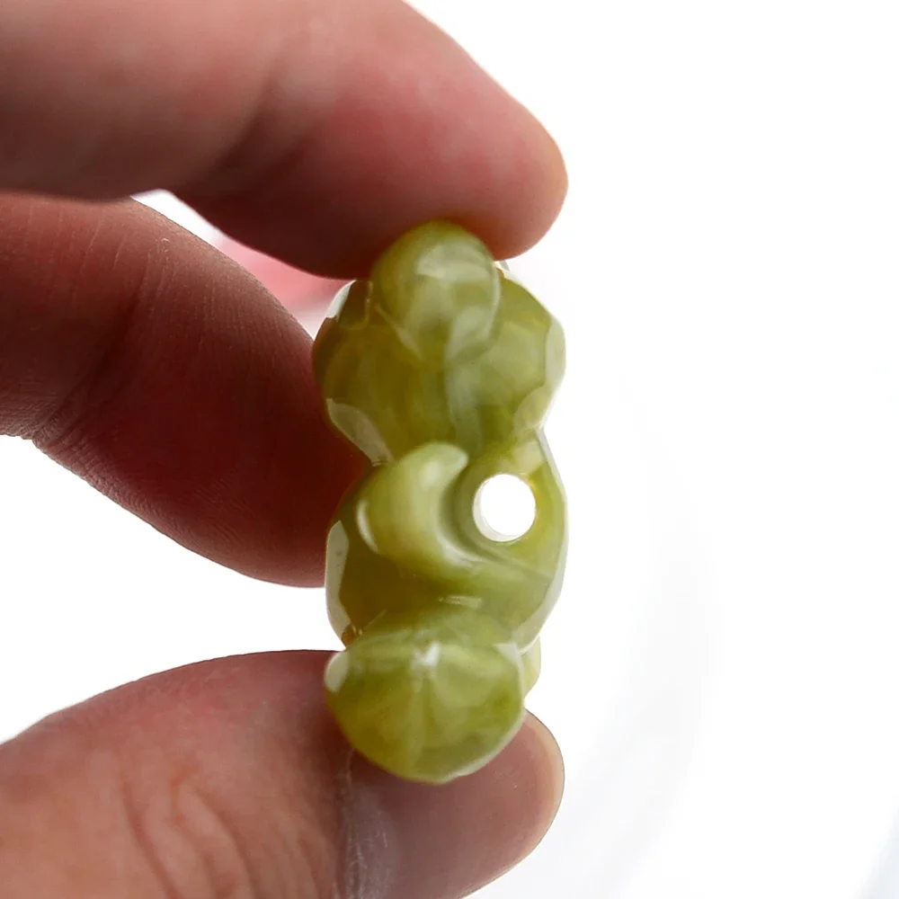 5 Pieces  30 * 32mm  Jelly Colored Small Bear Beads with Holes  DIY Makes Necklace, Bracelet, Clothing Accessories Materials