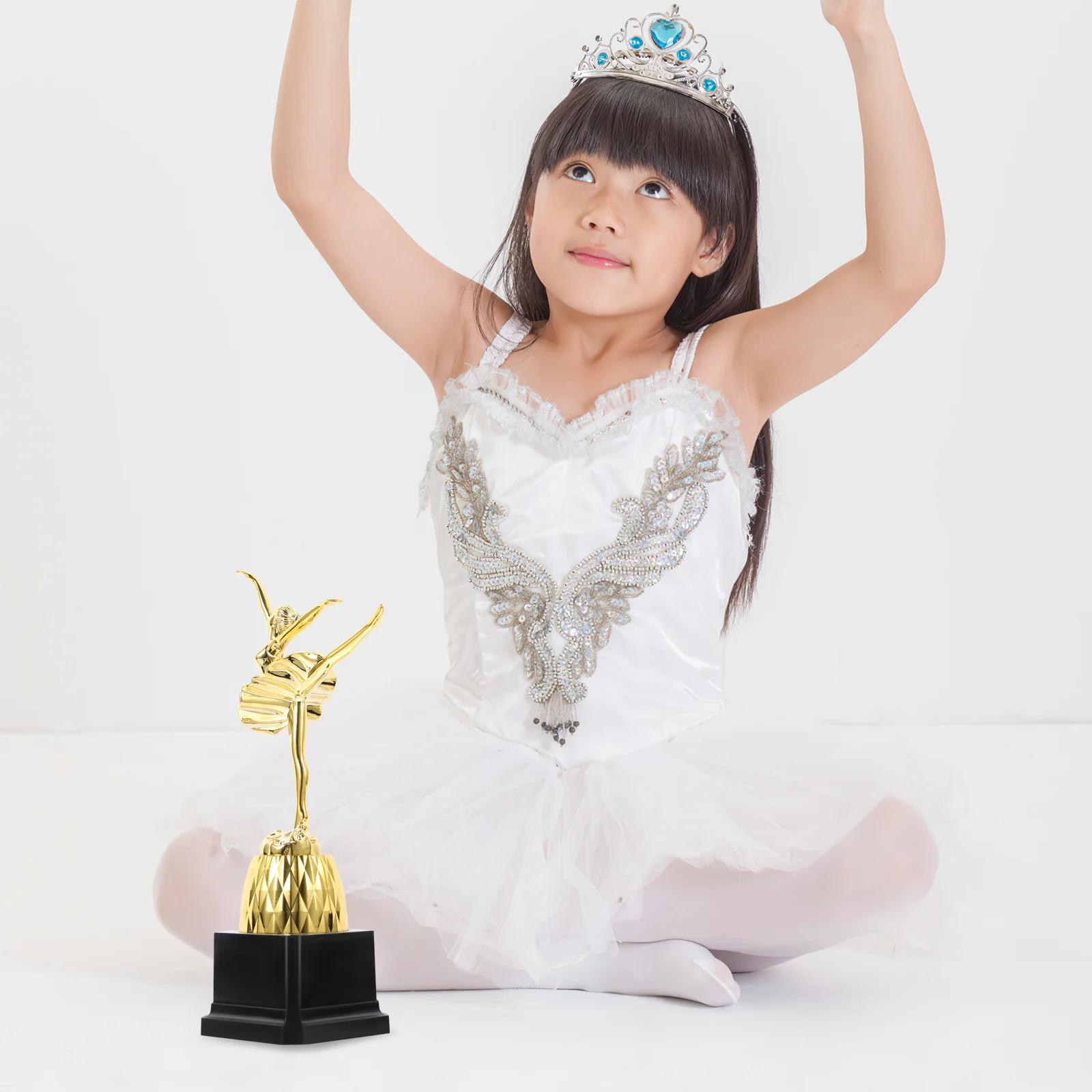 

Ballet Dance Award Trophy Fine Workmanship Chic Style for Children Adult Dance Competition Trophies for Kids Ballet Female