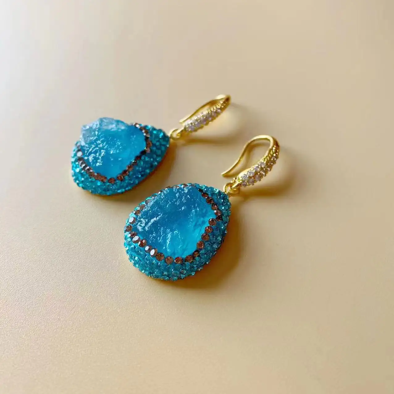 

Natural aquamarine earrings women's design sense elegant atmosphere earrings earrings personality temperament