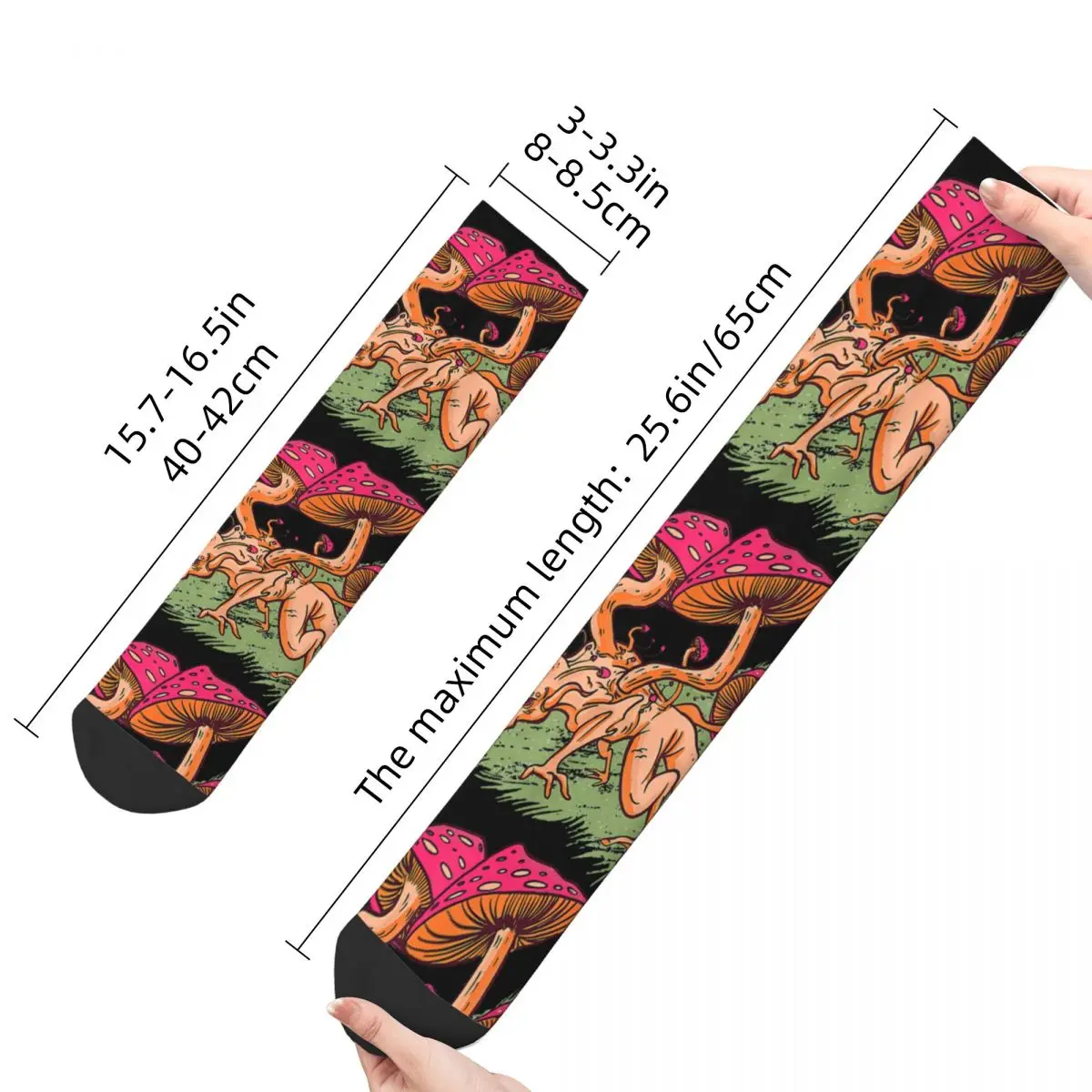 Calzini a compressione da uomo felici semplici e fermagli Vintage Harajuku Magic Mushroom Fantasy Animation Hip Hop Seamless Crew Sock