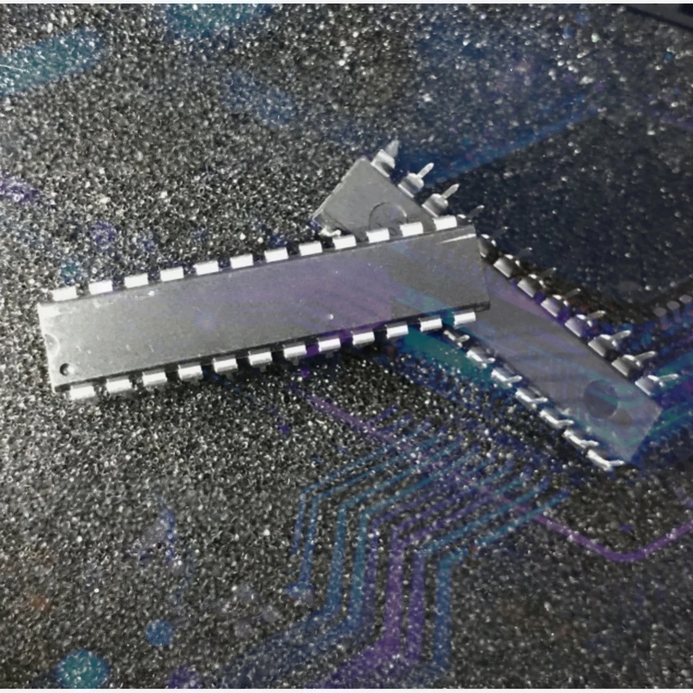 1-20PCS 74LS04 SN74LS04 SN74LS04NSR LV17ATM DS90LV017 DS90LV017ATM 525-01RLF ICS525-01RLF AD7714AN-5 AD7714 AD7714ANZ-5