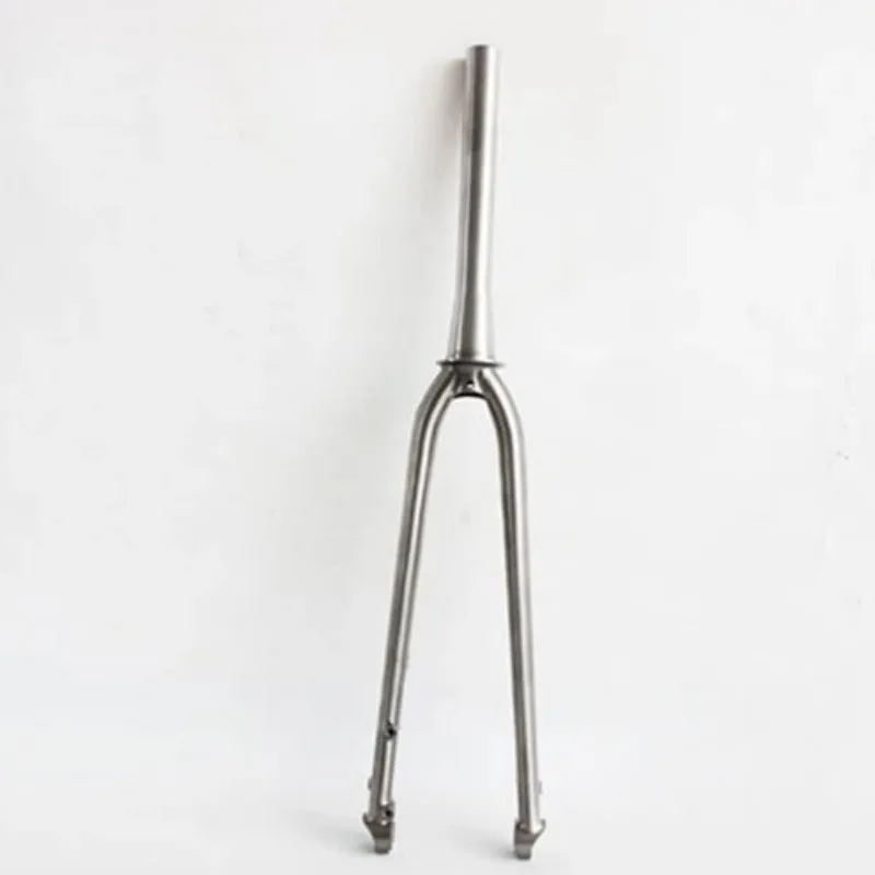 

Titanium Grade 9 Bike Rigid Fork 700C Thru Axle Fork with Taper Leg Tube
