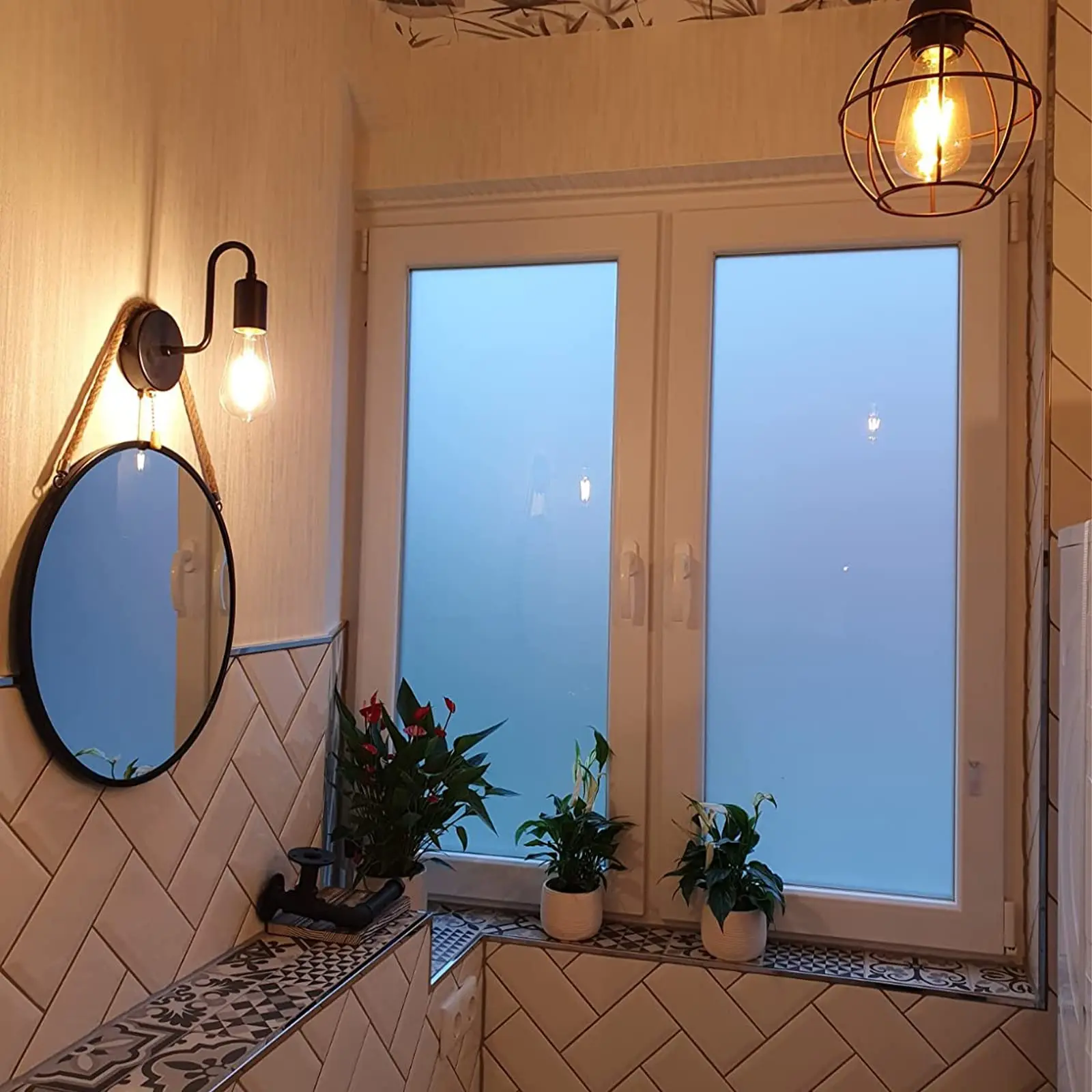 Retro Wall Lamp Industrial Lamp Holder Simple Metal Vintage E27 Base Wall Lamp With Zipper Switch For Hallway Kitchen Barthroom