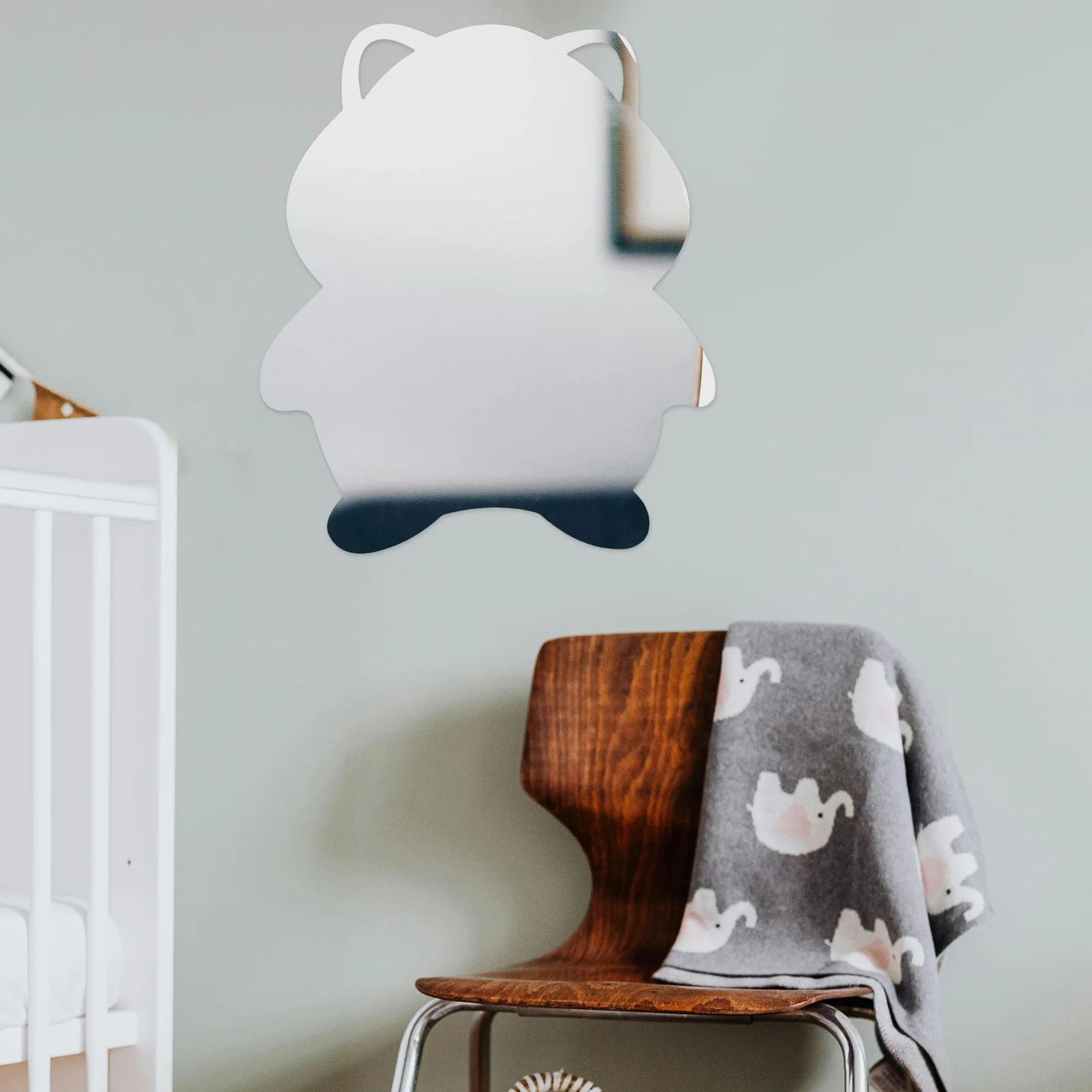 

Animal Shaped Self-Adhesive Acrylic Wall Mirror Bedroom Vanity Decorative Household Mirror Smooth Flat Adjustable