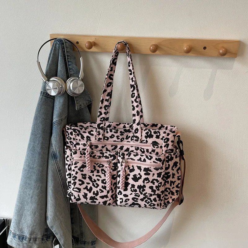 

New Women Shoulder Bag Large Capacity Corduroy Leopard Print Retro Crossbody Tote Bag for Commute Texture Simple Bags for Travel