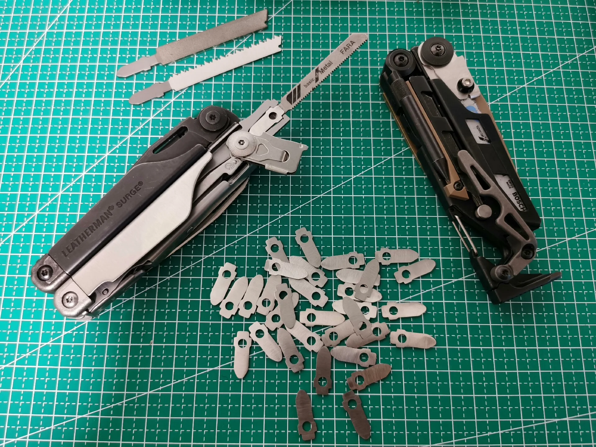 

Leatherman MUT Squad T-Mount B, совместим с Surge/Bosch T118, дополнительные детали, замена основного ножа/пилы ​