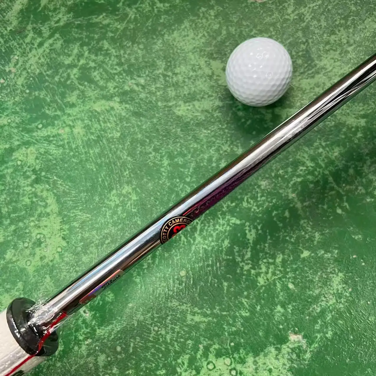 Putter de golf à haute pardon |   Conception de stabilité maximale pour les putts plus droits, tous niveaux de compétences