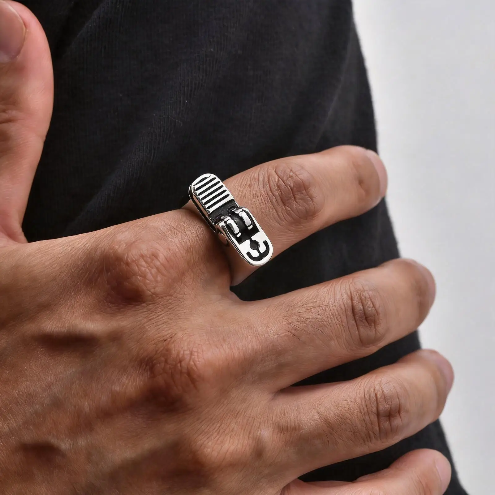Punk-Feuerzeug-Ring für Männer und Jungen, Wasserdichter Edelstahl-Gussring, Neuer Kreativer Einzigartiger Schmuck-Geschenk