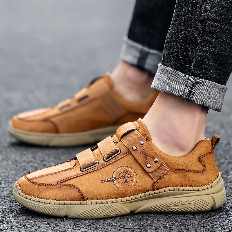 Men Handmade Loafers Round Toe Thick Sole Non-slip Shoes Retro Lightweight Plus Size Shallow Mouth Sneakers Sapato Masculinos