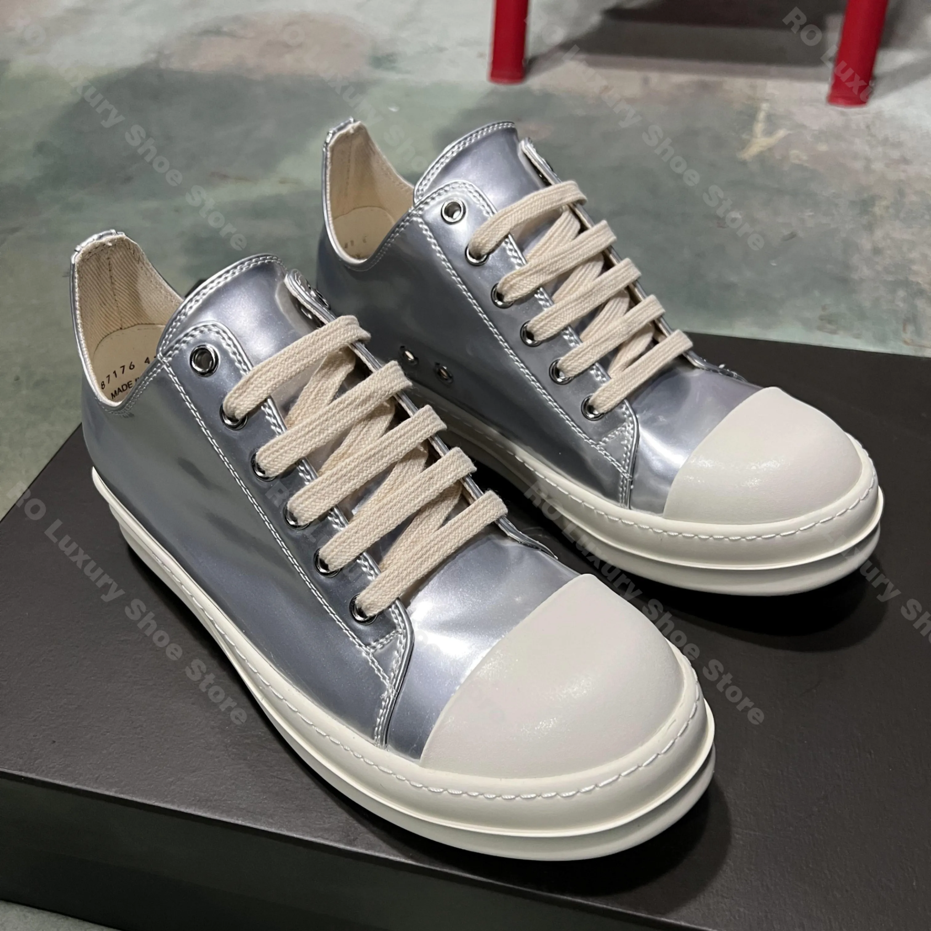 

Classic Casual Low Top Quality Silver Ankle Boot Designer Brand Men Shoe Luxury Fashion Zipper Lace-up Punk Flat Women Sneaker