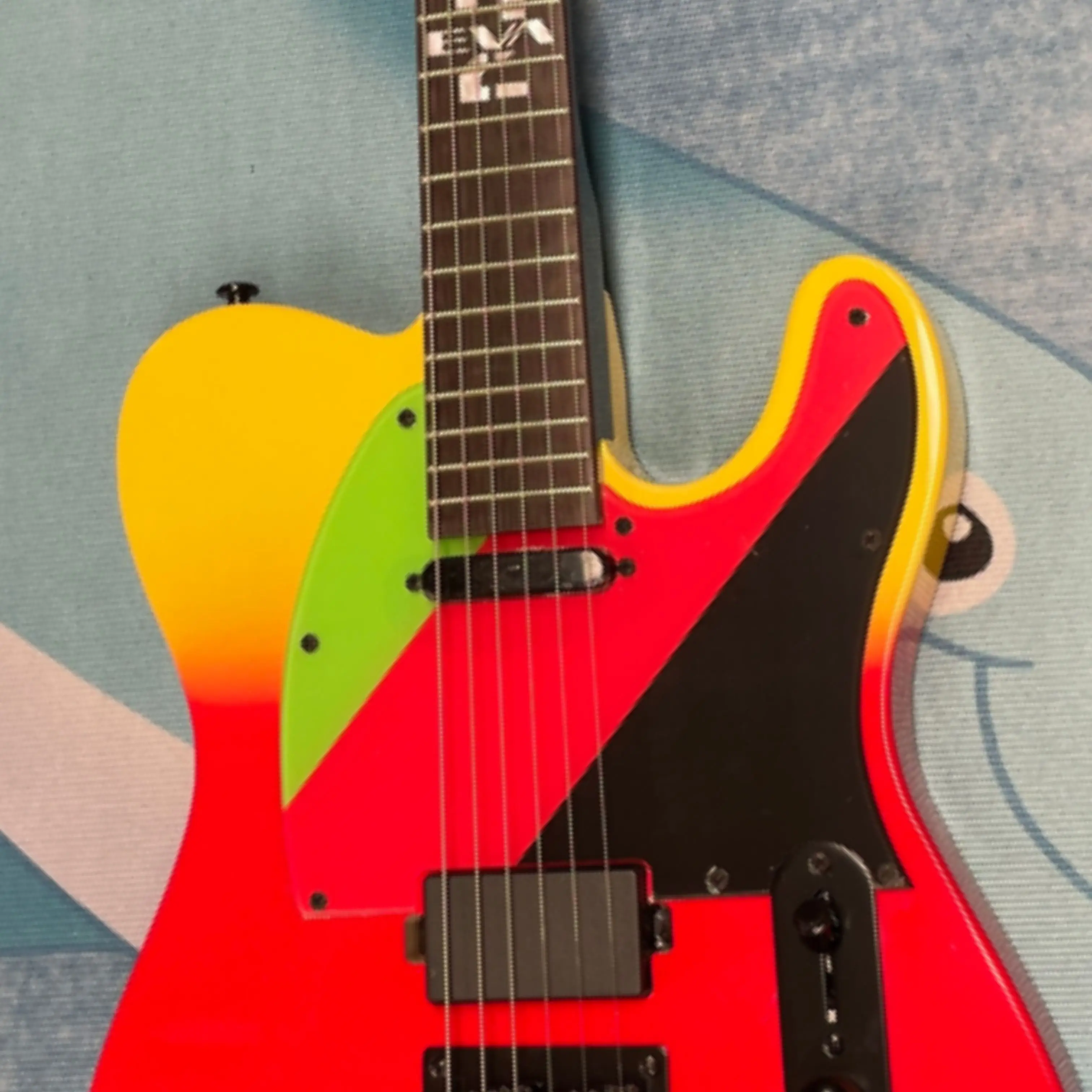 Color Block Gradient Gloss Electric Guitar,Multi-color Splice Pickguard Guitars,Trendy Instrument for Stage Performance Guitarra