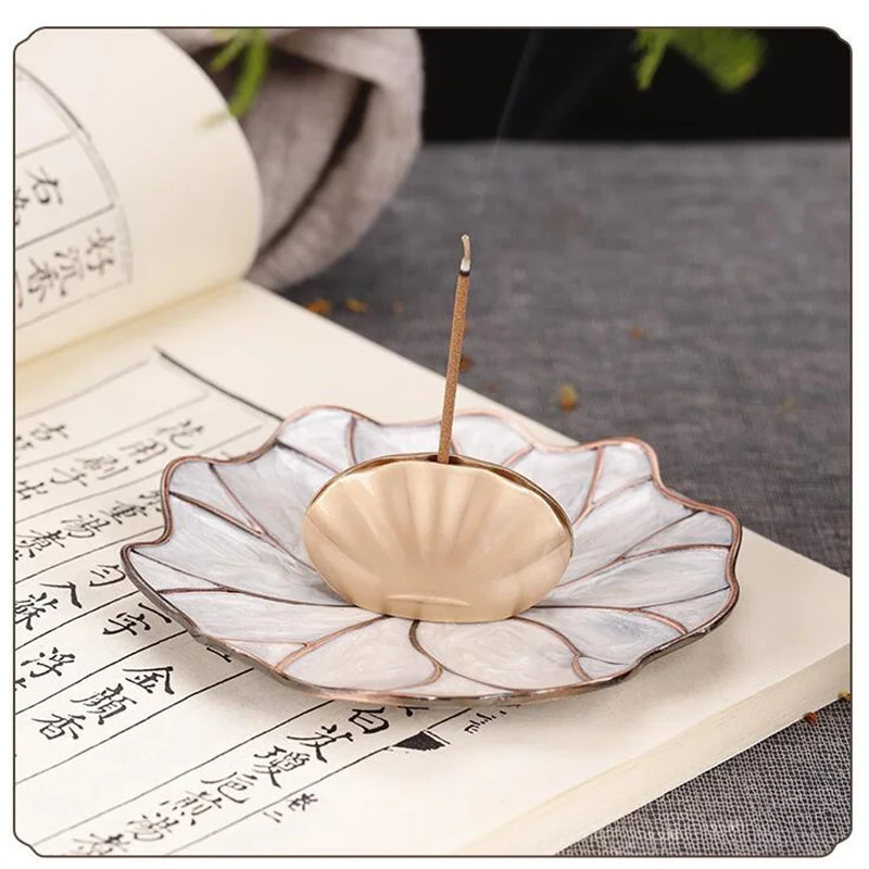 Creative Home Shell Shape Incense Burner Incense Stick Holder Alloy Mini Aromatherapy Furnace Teahouse Decor Crafts