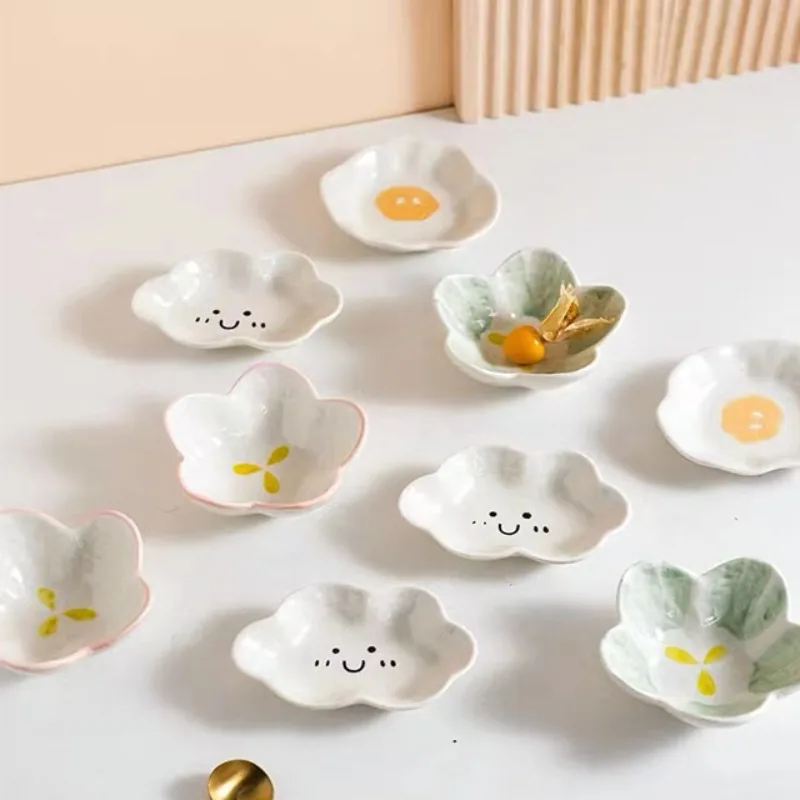 Cute Ceramic Seasoning Dish Hot Pot Spicy Hot Pot Dipping Dish INS Soy Sauce Vinegar Bowl Small Dish Seasoning Dish Decoration