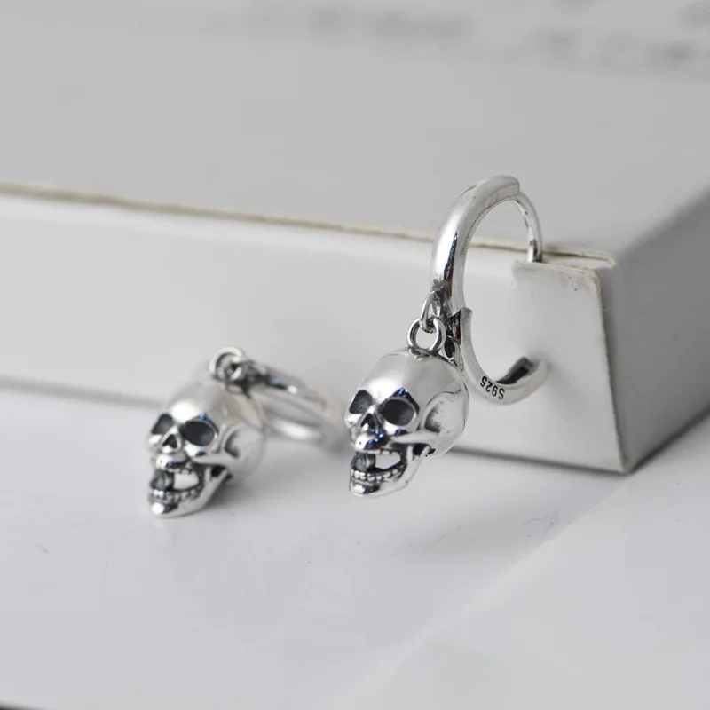 925 الفضة القوطية الجمجمة استرخى أقراط النساء الساطع التايلاندية الفضة الهيكل العظمي هوب أقراط البخار مجوهرات بسيطة كول بنات Brincos