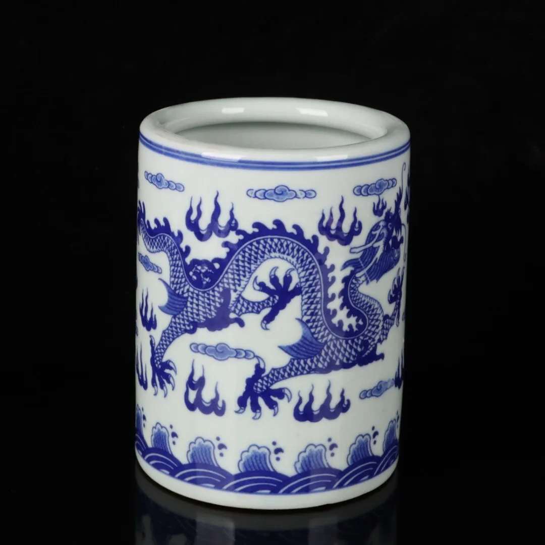 

5.3" China Qing Blue-and-white Porcelain Animal Dragon Play Ball Brush Pot