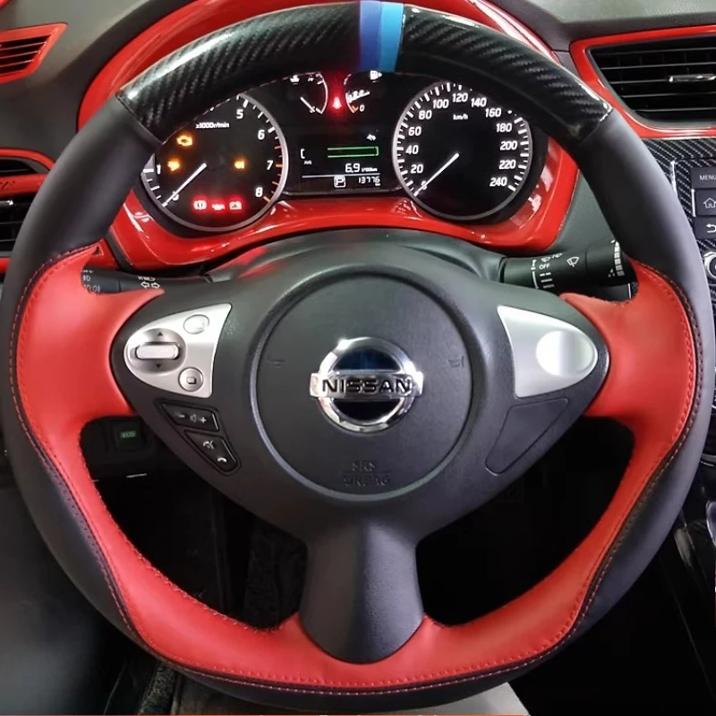 For Nissan Juke Maxima 370Z Hand-stitched Genuine Leather Carbon Fiber non-slip Sporty style car Steering Wheel Cover