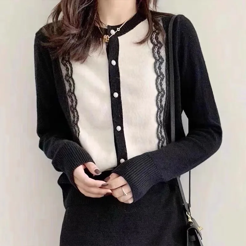 Autumn and Winter Women's Colored New Round Neck Lace Button Sweater Off the Body Versatile Coat