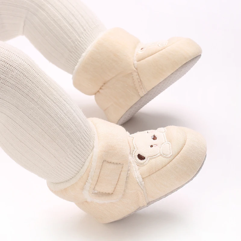 

Infant Girls' Ankle High Casual Soft Fabric Sneakers, Round Toe Slip-On with Heart Pattern, Comfortable Indoor Walking Shoes for