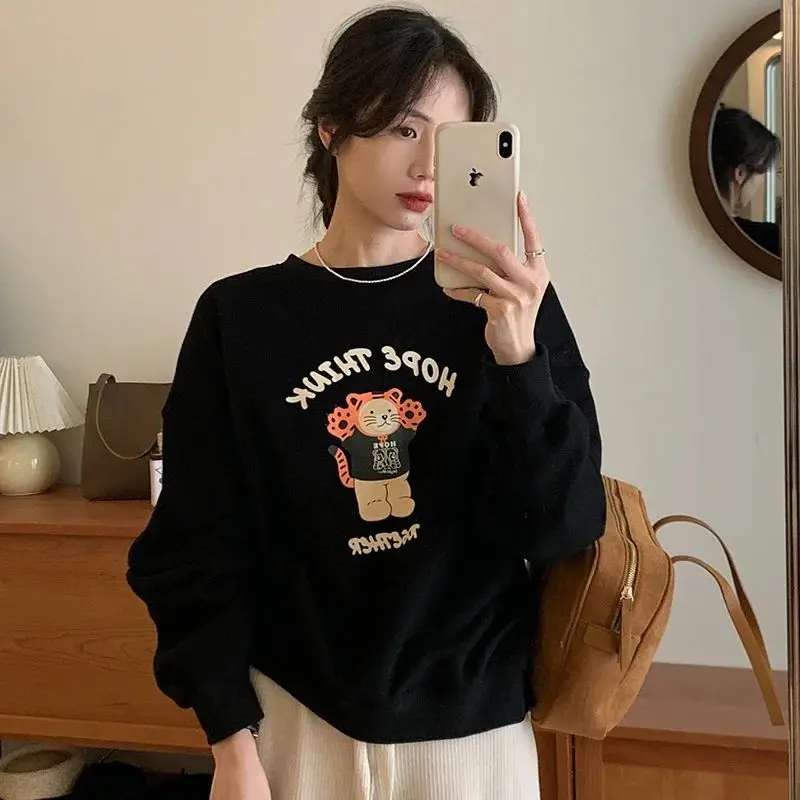 Autumn Winter O-neck Capless Loose Casual Hoodies Women Clothing Cartoon Printed Long Sleeve Sweatshirts Vintage Top Pullovers