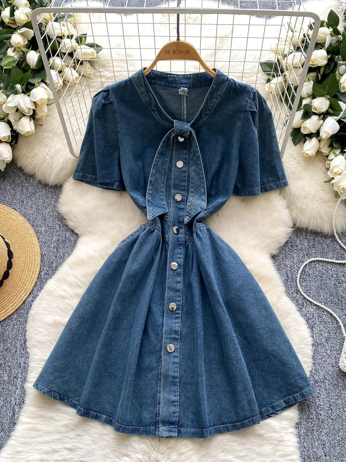 

Wedbleser Collar Strap Bubble Sleeve Denim Dress Women 2025 Summer French Style Waist Cinching Temperament A-line Dresses