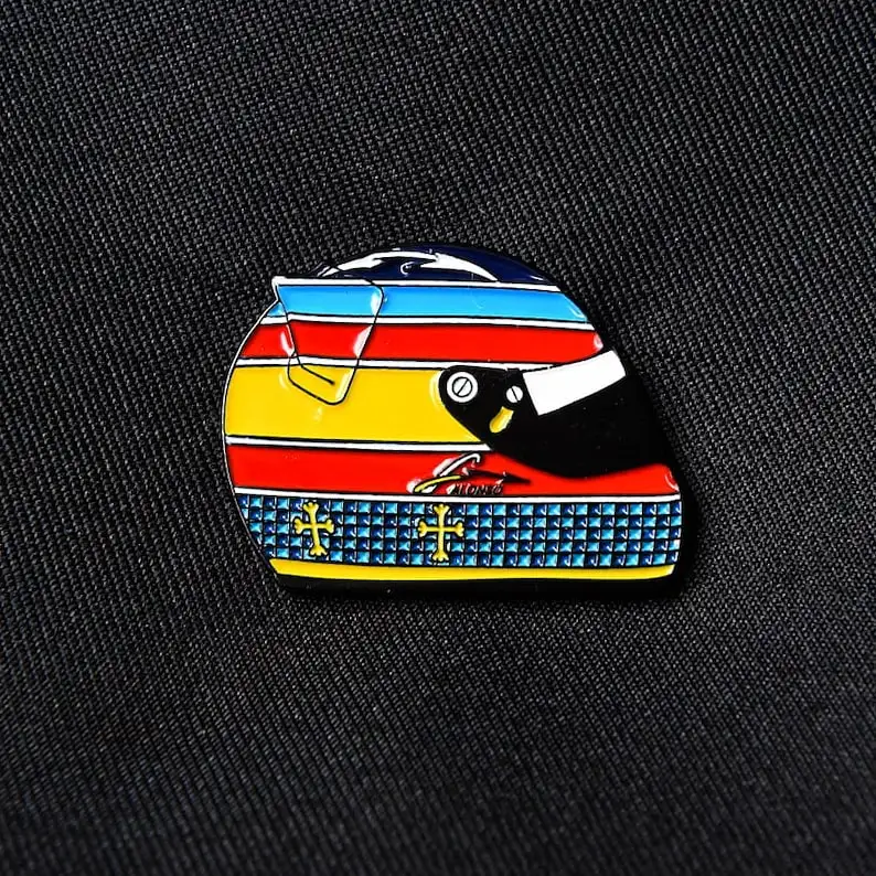 Pin esmaltado para casco Fernando Alonso 2005