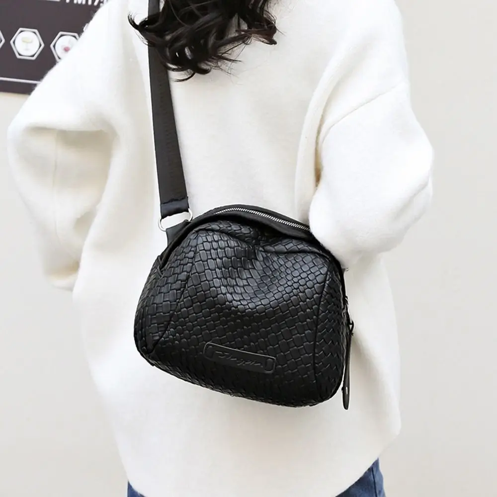 Luxury Brand Shell Bag Women Crossbody Bag Woven pattern Shoulder Bags Leather Chest Bag Fashion Phone Purses Ladies Waist Bags