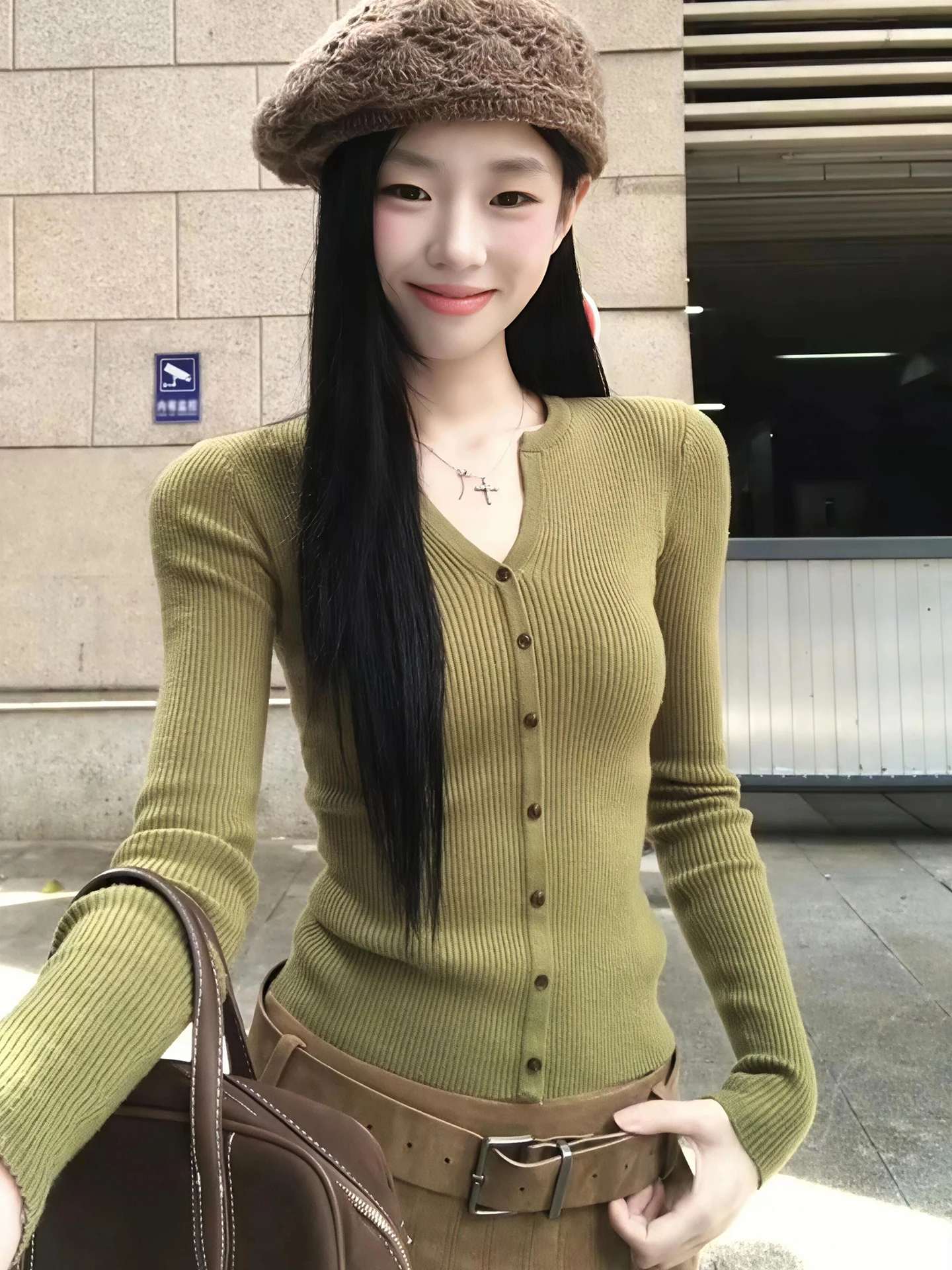 

Autumn Winter Korean Sle Slim Fit Knitted Top Women's Vintage V-ne Design Waist-cinching Long Sve Base Layer Sweater