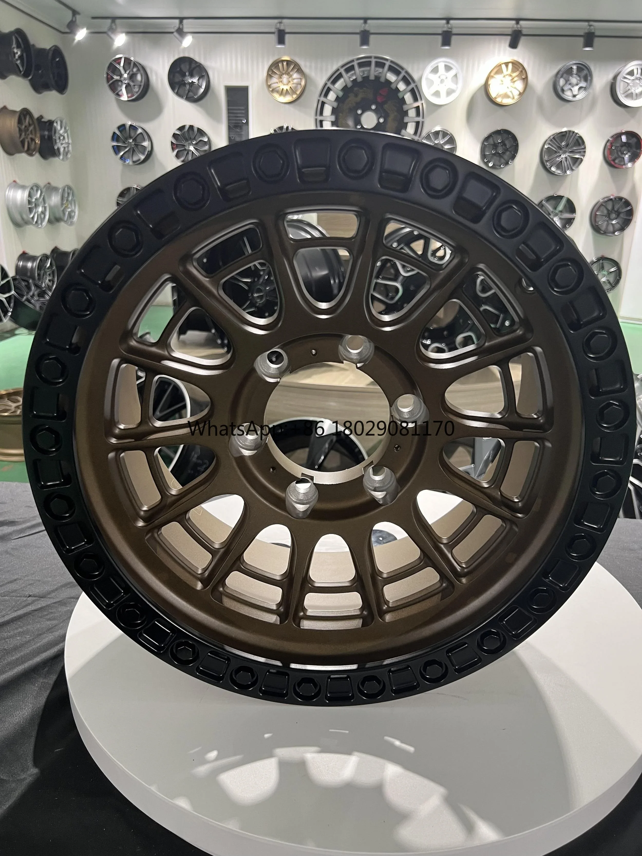 Nuovo flusso in arrivo che forma ruote fuoristrada 16 pollici 6*139.7 pcd 110.1 cb per camion SUV