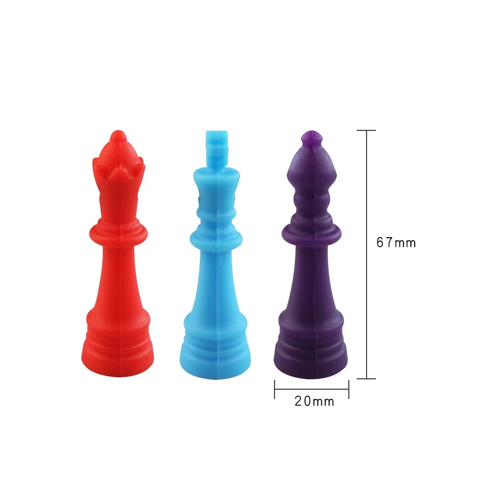 

4Pcs Assorted Color Silicone Chess Chew Necklace for Baby Teething Molar Relief Sensory Development Gift Baby Teething Necklace