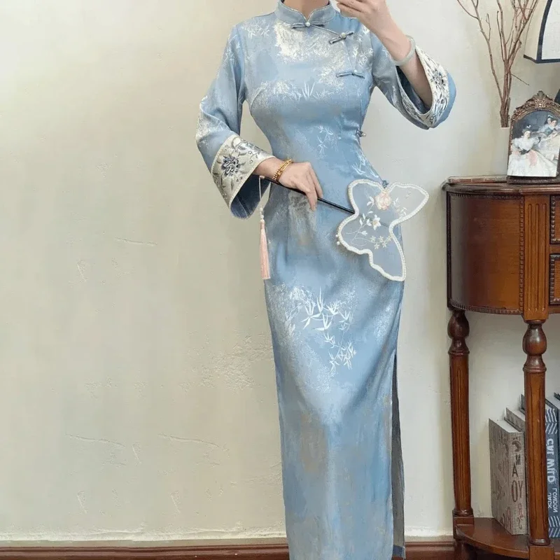 فستان شيونغسام بياقة واقفة على الطراز الصيني الجديد والتطريز اليومي بقصة ضيقة #2