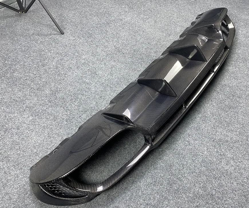 2017-2018 Alfa Romeo Giulia Rear Diffuser, Carbon Fiber Rear Bumper Spoiler Body Kit Parts