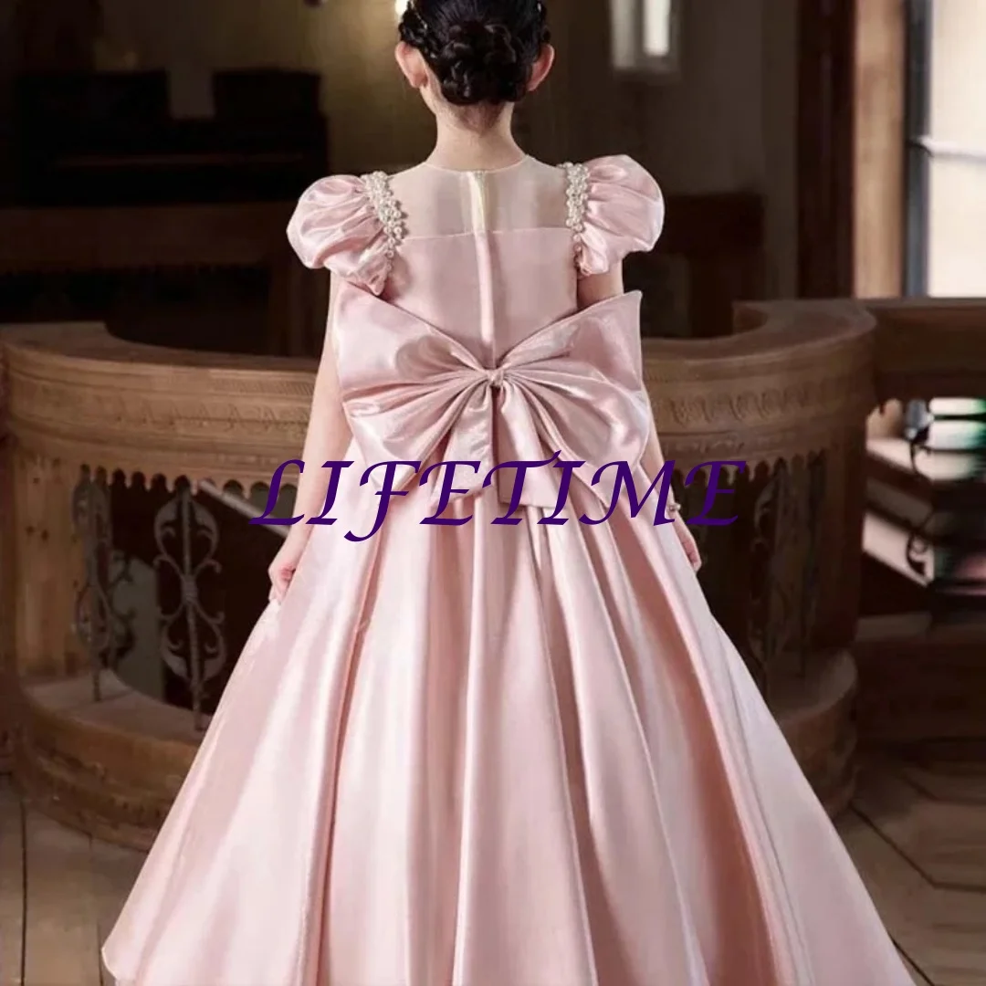 

Customized Lavender Flower Girl Dress For Wedding Pearls With Bow Knee Length Little Girl Birthday Party Photo Shoot Ball Gown