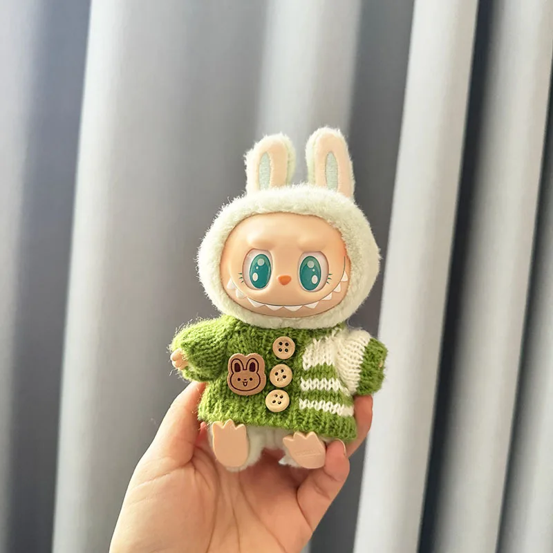 ชุดเสื้อไหมพรมและกระเป๋า Labubu สำหรับตุ๊กตาหมีปาร์ตี้นั่งขนาด 17 ซม. พร้อมอุปกรณ์เสริมหมวก (หลากสี)