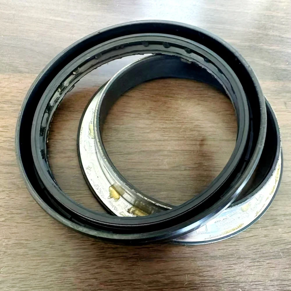 Shaft Oil Seal 62*80*13mm NBR BQ3565E TC Agricultural Anti Mud And Water Seal, Internal Rotating Combination Oil Seal