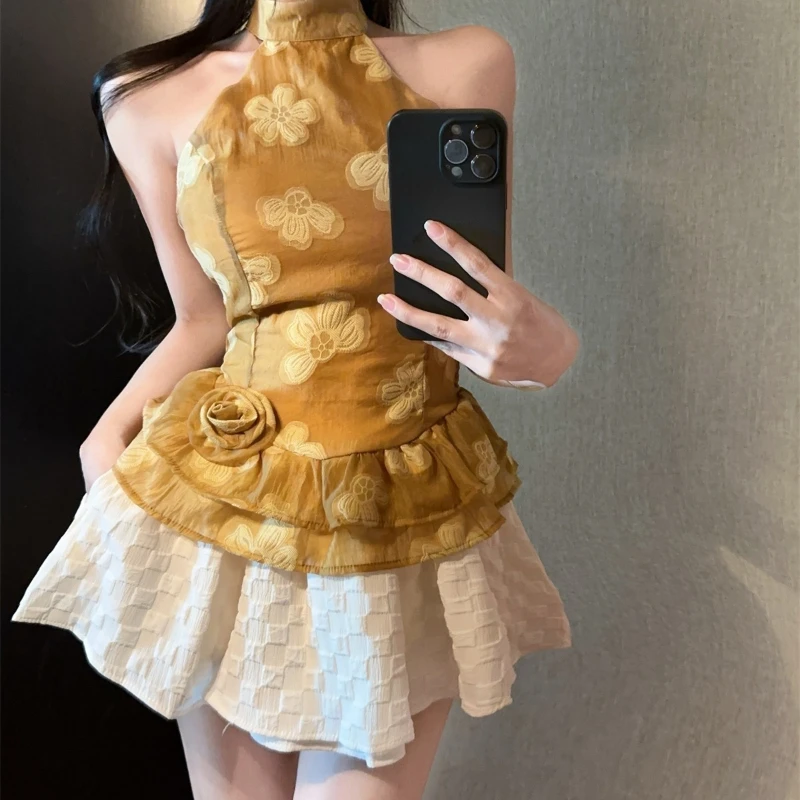 

2025 summer new Chinese style hanging neck three-dimensional flowers ruffle exposed back top short skirt women slimming set