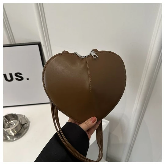 Pink 2024 New Heart Women Bags Trend Elegant Girl Woman Handbag Shoulder PU PVC Lady Crossbody Purses Tote Luxury Women\'s Bag