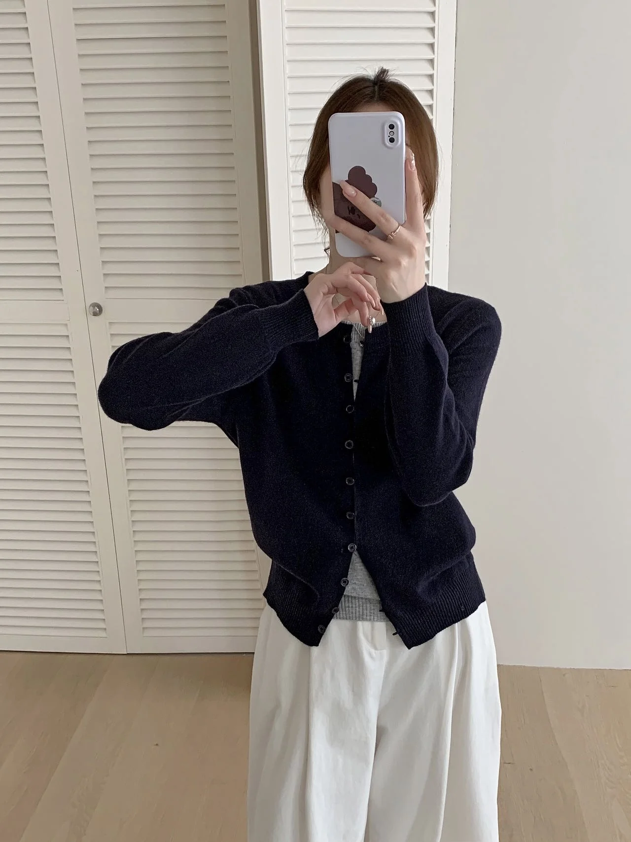 Suéter de Punto Elástico Suave con Cuello Redondo, Manga Larga, Color Puro, Botones, Estilo Coreano, Corte Hoado, Novedad d...