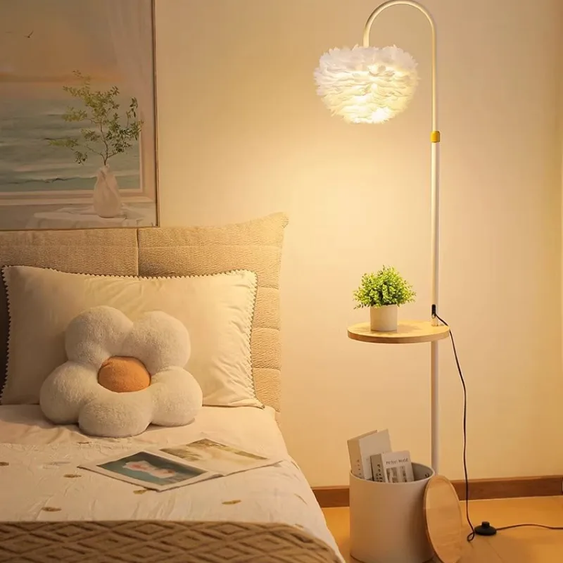 With Cafe Table Design Wireless Charging Led Floor Lamp for Livifng Room Sofa Side Standing Lamp Ambient Lighting Home Decor