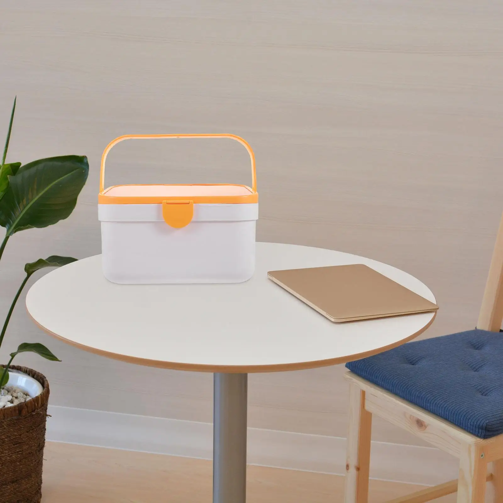 Household Medicine Box Large Capacity White Plastic Storage Boxes Daily Tablet Organizer Medication Storage Portable Handle Dry