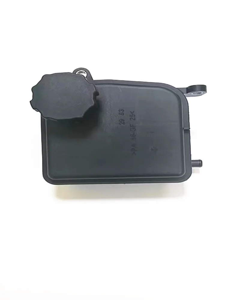 OE; A0004602983 For Mercedes Benz Power Steering Pump Oil Reservoir Tank Pot W204 C180 C200  W212 / W207 E200 E250