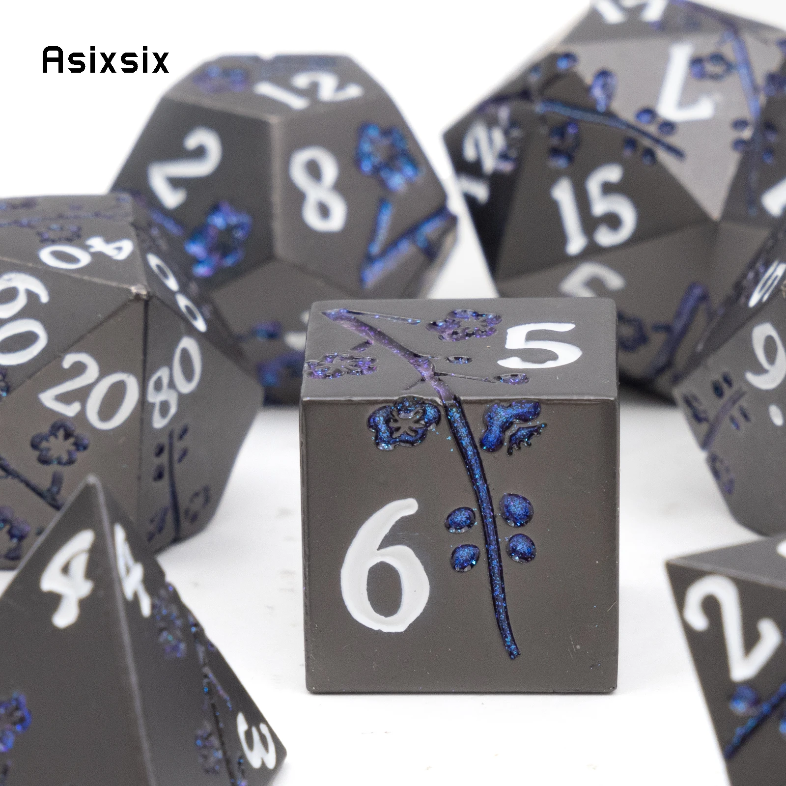 

7 шт. металлические игральные кости с черным цветком, набор твердых металлических многогранных кубиков, подходящий для ролевых игр, настольная игра RPG, карточная игра