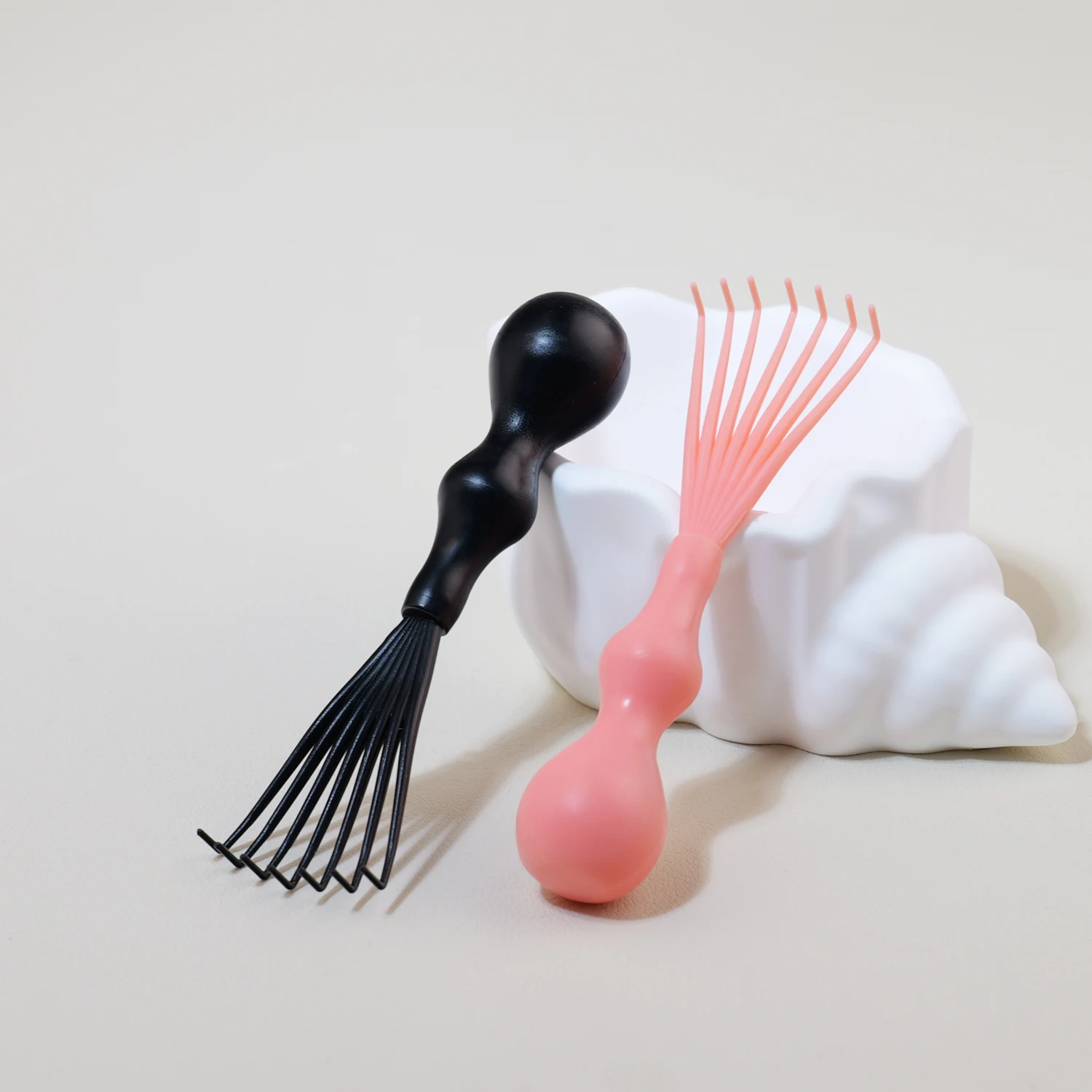 Hair comb cleaning tool, 1/2pcs hair brush remover for removing messy hair