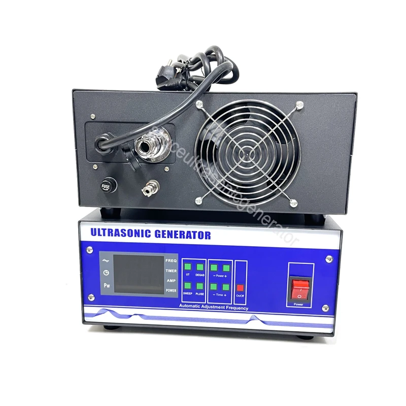 900w 28khz 40khz Customized Ultrasonic Transducer Generator For Industrial Ultrasonic Parts Cleaner