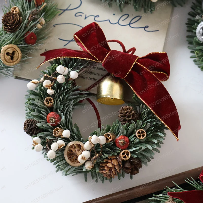 Handmade, dried flowers, high-fidelity mini Benozon, car hanging ornament, bell, Christmas girlfriend gift wreath