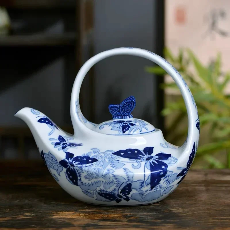 Hand-painted Butterfly Blue And White Porcelain Art Teapot Tea Cup Chinese Classical Home Tea Pot Cup