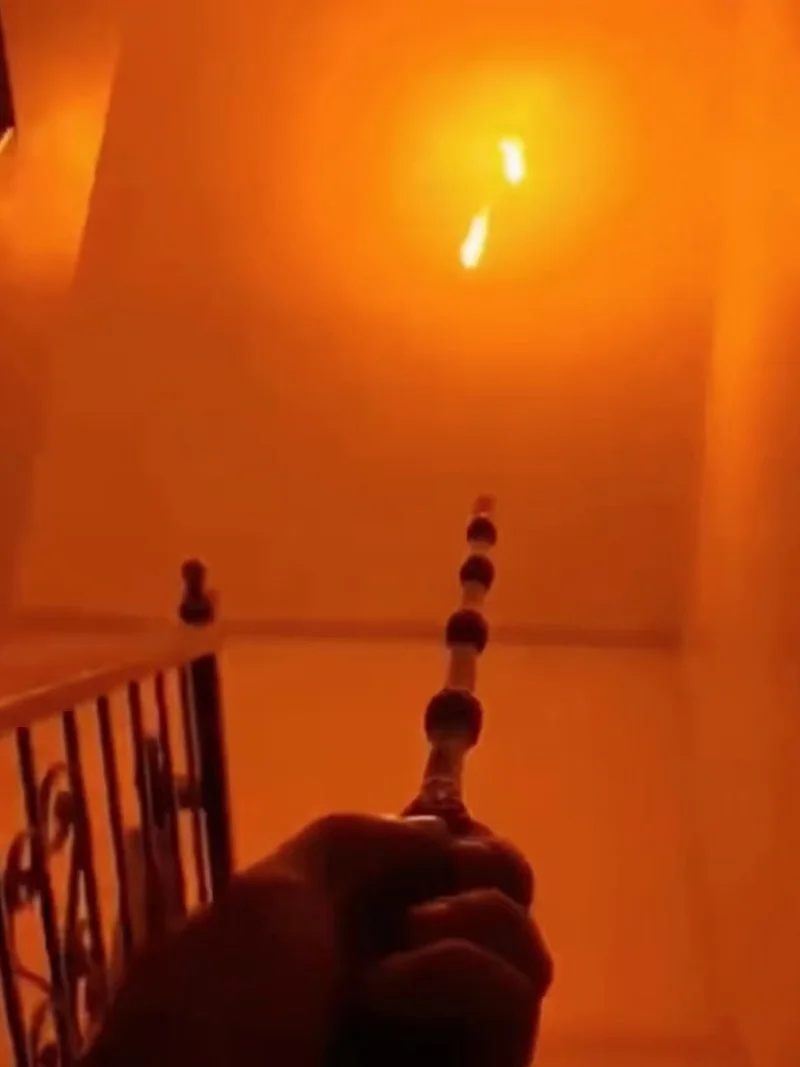 HP Creative Electronic Fire Flasher Magic Wands Cos Props Handheld Fire Stick Magic Toy Animation Around