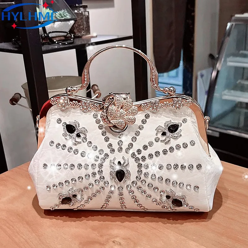 

Luxury Fashion Diamonds Women Handbags Leather Clip Rhinestone Spider Bag Chain Portable Tote Shoulder Messenger Bags Simple