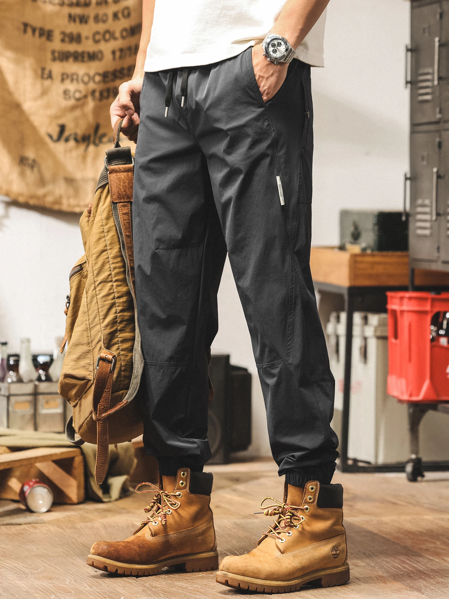 

Легкие мужские летние брюки из ледяного шелка, новые водонепроницаемые четырехмерные эластичные повседневные брюки, брюки спецодежды на тонкой ножке