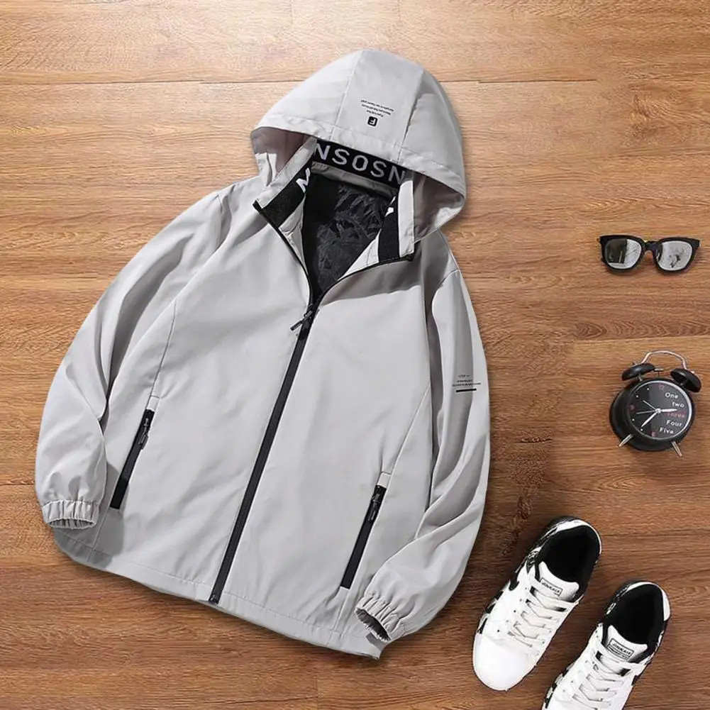 

Men Coat Solid Color Elastic Cuff Long Sleeves Autumn Coat Wear-resistant Zipper Pockets Smooth Surface Men Spring Coat