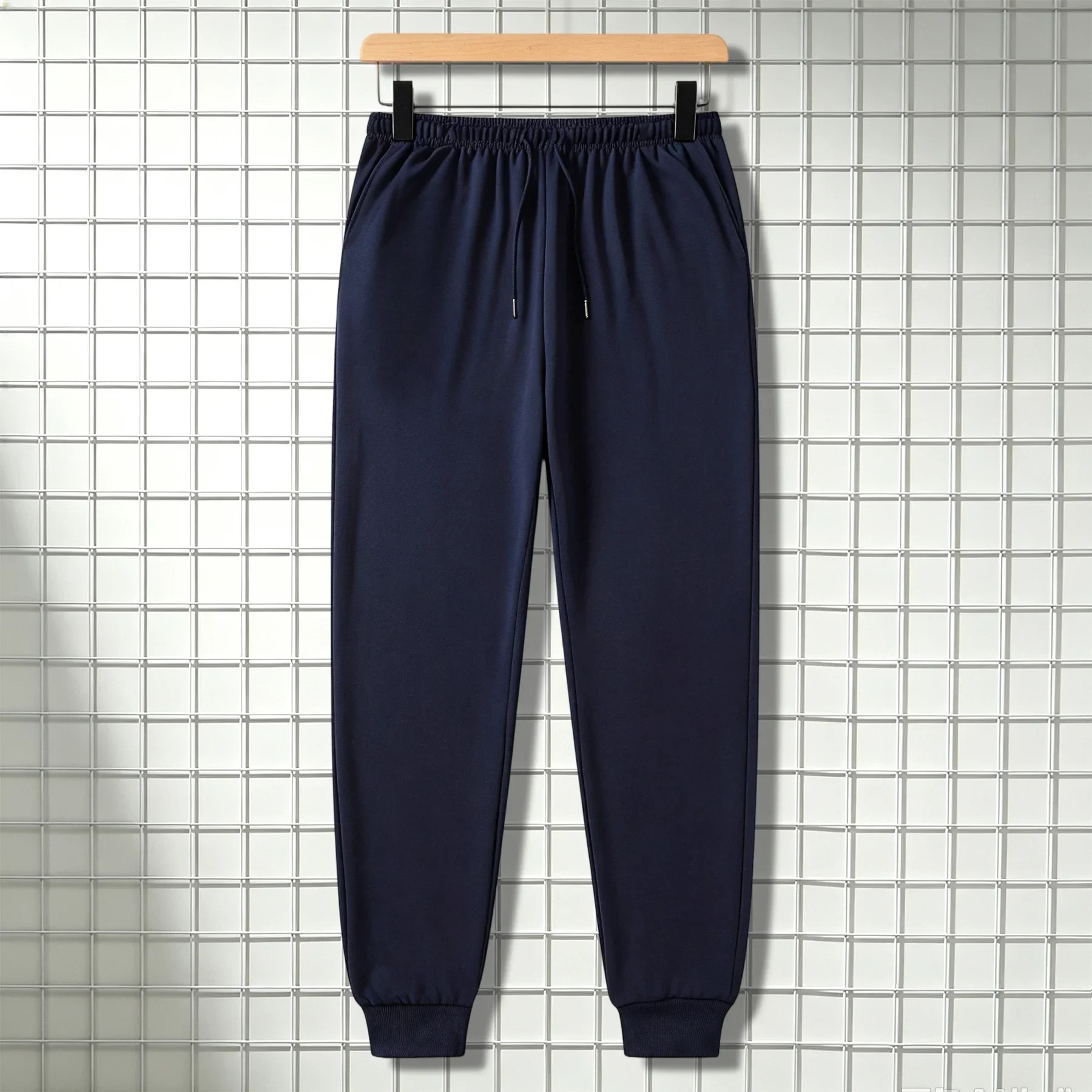 Men's Tapered Jogger Sweatpants Drawstring Elastic Waist Ribbed Cuff Casual Fashion Minimalist Streetwear Trousers
